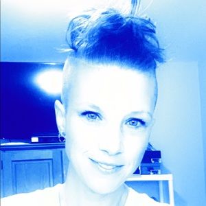 Meet your Posher, Sherry